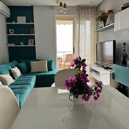 In Vlorë